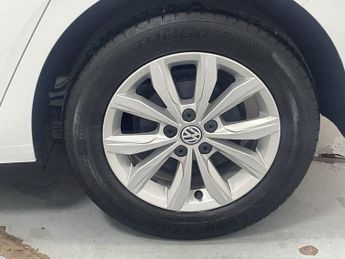 VOLKSWAGEN POLO 1.0 TSI SE Hatchback 5dr Petrol Manual Euro 6 (s/s) (95 ps) - AA