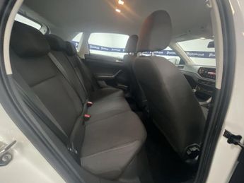 VOLKSWAGEN POLO 1.0 TSI SE Hatchback 5dr Petrol Manual Euro 6 (s/s) (95 ps) - AA