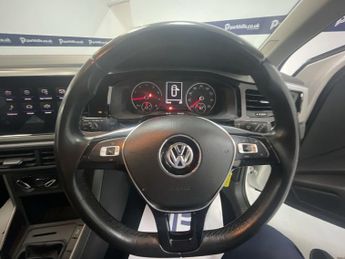 VOLKSWAGEN POLO 1.0 TSI SE Hatchback 5dr Petrol Manual Euro 6 (s/s) (95 ps) - AA