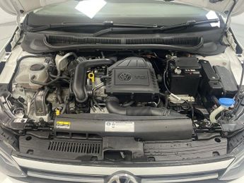VOLKSWAGEN POLO 1.0 TSI SE Hatchback 5dr Petrol Manual Euro 6 (s/s) (95 ps) - AA