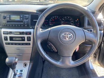 TOYOTA COROLLA 1.6 VVT-i T Spirit 5dr