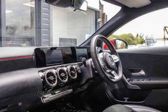 MERCEDES-BENZ A-CLASS 1.3 A180 AMG Line Hatchback 5dr Petrol 7G-DCT Euro 6 (s/s) (136 