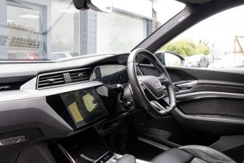 AUDI E-TRON 55 Black Edition SUV 5dr Electric Auto quattro 95kWh (408 ps)