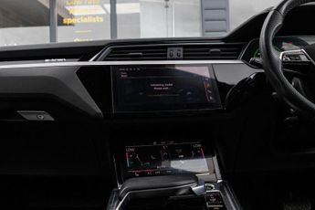 AUDI E-TRON 55 Black Edition SUV 5dr Electric Auto quattro 95kWh (408 ps)
