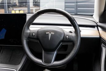 TESLA Model 3 (Dual Motor) Long Range Saloon 4dr Electric Auto 4WDE (346 ps)