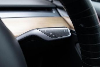 TESLA Model 3 (Dual Motor) Long Range Saloon 4dr Electric Auto 4WDE (346 ps)