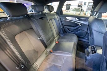 AUDI A6 AVANT 2.0 TFSI 45 S line Estate 5dr Petrol S Tronic quattro Euro 6 (s/