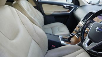 VOLVO XC60 2.4 D4 SE Lux SUV 5dr Diesel Geartronic AWD Euro 5 (181 ps)