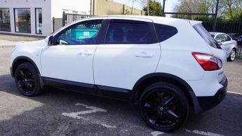 NISSAN QASHQAI 1.6 dCi Acenta SUV 5dr Diesel Manual 2WD Euro 5 (130 ps)