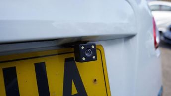 NISSAN QASHQAI 1.6 dCi Acenta SUV 5dr Diesel Manual 2WD Euro 5 (130 ps)