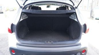 NISSAN QASHQAI 1.6 dCi Acenta SUV 5dr Diesel Manual 2WD Euro 5 (130 ps)
