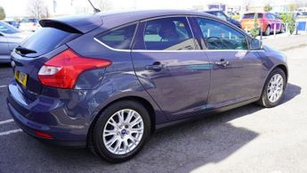 FORD FOCUS 1.6 Titanium Hatchback 5dr Petrol Manual Euro 5 (125 ps)