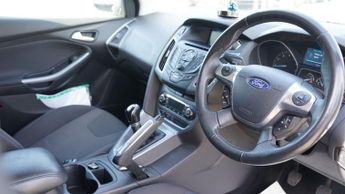 FORD FOCUS 1.6 Titanium Hatchback 5dr Petrol Manual Euro 5 (125 ps)