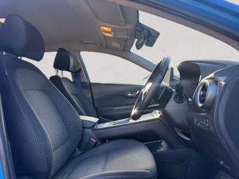 HYUNDAI KONA 39kWh Premium SUV 5dr Electric Auto (10.5kW Charger) (136 ps)
