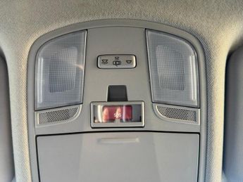 HYUNDAI KONA 39kWh Premium SUV 5dr Electric Auto (10.5kW Charger) (136 ps)