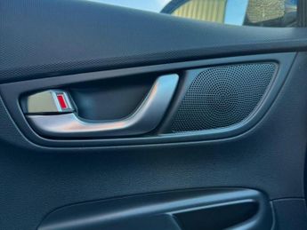 HYUNDAI KONA 39kWh Premium SUV 5dr Electric Auto (10.5kW Charger) (136 ps)