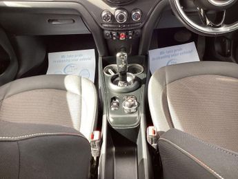 MINI COUNTRYMAN 1.5 Cooper SUV 5dr Petrol Steptronic Euro 6 (s/s) (136 ps)