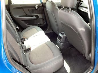 MINI COUNTRYMAN 1.5 Cooper SUV 5dr Petrol Steptronic Euro 6 (s/s) (136 ps)