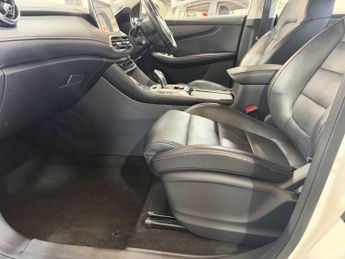 MG MG HS 1.5 T-GDI 16.6kWh Excite SUV 5dr Petrol Plug-in Hybrid Auto Euro
