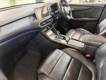 MG MG HS 1.5 T-GDI 16.6kWh Excite SUV 5dr Petrol Plug-in Hybrid Auto Euro