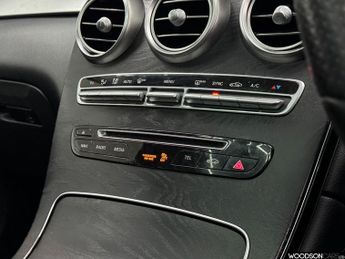MERCEDES-BENZ GLC 2.1 GLC220d Sport (Premium) SUV 5dr Diesel G-Tronic 4MATIC Euro 