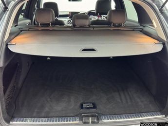 MERCEDES-BENZ GLC 2.1 GLC220d Sport (Premium) SUV 5dr Diesel G-Tronic 4MATIC Euro 