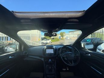 FORD KUGA 2.0 TDCi ST-Line X SUV 5dr Diesel Powershift AWD Euro 6 (s/s) (1