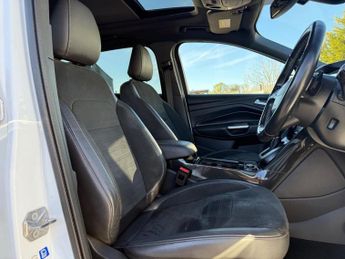 FORD KUGA 2.0 TDCi ST-Line X SUV 5dr Diesel Powershift AWD Euro 6 (s/s) (1