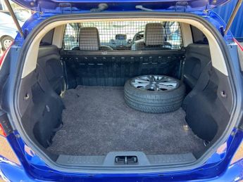 FORD FIESTA VAN 1.5 TDCi Sport Panel Van 3dr Diesel Manual (94 g/km, 94 bhp)