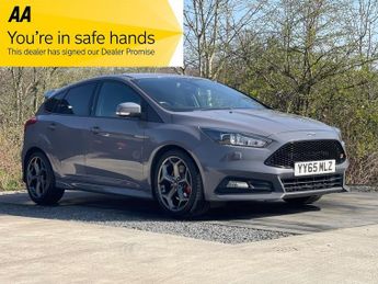 Ford Focus 2.0T EcoBoost ST-3 Hatchback 5dr Petrol Manual Euro 6 (s/s) (250