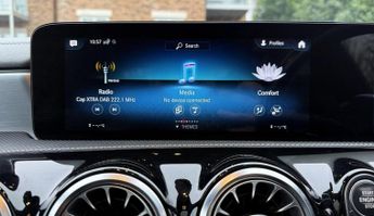 MERCEDES-BENZ CLA 1.3 CLA180 AMG Line (Premium Plus 2) Coupe 7G-DCT Euro 6 (s/s) 4