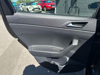 VOLKSWAGEN POLO 1.0 EVO SE Tech Edition Hatchback 5dr Petrol Manual Euro 6 (s/s)