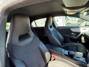 MERCEDES-BENZ A CLASS 1.5 A180d AMG Line (Premium) Hatchback 5dr Diesel 7G-DCT Euro 6 