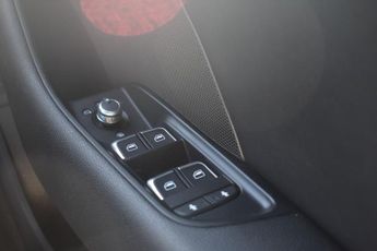 AUDI A3 1.4 TFSI S line Sportback 5dr Petrol S Tronic Euro 6 (s/s) (Nav)