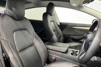 TESLA Model 3 Standard Range Plus Saloon 4dr Electric Auto RWD (241 bhp) Adapt