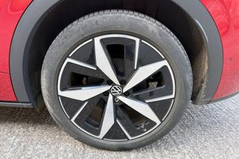 VOLKSWAGEN ID5 GTX 77kWh Style SUV 5dr Electric Auto 4Motion (299 ps) Front / R