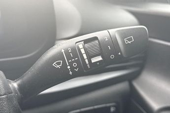 HYUNDAI BAYON 1.0 T-GDi MHEV SE Connect SUV 5dr Petrol Hybrid DCT Euro 6 (s/s)