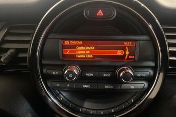 MINI HATCH 1.5 Cooper Hatchback 3dr Petrol Auto Euro 6 (s/s) (136 ps) Non S