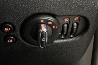 MINI HATCH 1.5 Cooper Hatchback 3dr Petrol Auto Euro 6 (s/s) (136 ps) Non S