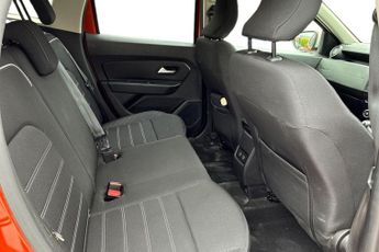 DACIA DUSTER 1.3 TCe Prestige SUV 5dr Petrol EDC Euro 6 (s/s) (150 ps) Multiv