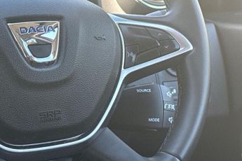 DACIA DUSTER 1.3 TCe Prestige SUV 5dr Petrol EDC Euro 6 (s/s) (150 ps) Multiv