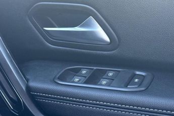 DACIA DUSTER 1.3 TCe Prestige SUV 5dr Petrol EDC Euro 6 (s/s) (150 ps) Multiv