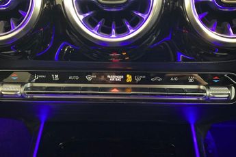 MERCEDES-BENZ EQA EQA 350 66.5kWh AMG Line SUV 5dr Electric Auto 4MATIC (292 ps)