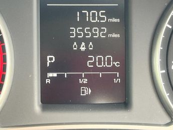 AUDI A1 1.0 TFSI SE Sportback 5dr Petrol S Tronic Euro 6 (s/s) (95 ps)