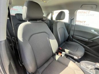 AUDI A1 1.0 TFSI SE Sportback 5dr Petrol S Tronic Euro 6 (s/s) (95 ps)