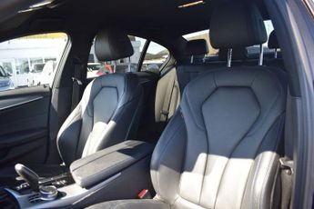 BMW 5 SERIES 2.0 520d M Sport Saloon 4dr Diesel Auto xDrive Euro 6 (s/s) (190