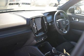 VOLVO XC40 1.5 T3 R-Design Pro SUV 5dr Petrol Auto Euro 6 (s/s) (163 ps)