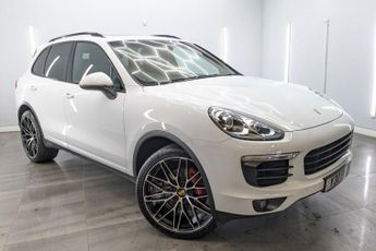 Porsche Cayenne 3.0 TD V6 SUV 5dr Diesel TiptronicS 4WD Euro 6 (s/s) (262 ps)