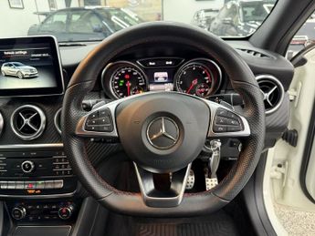 MERCEDES-BENZ A-CLASS 2.1 A200d AMG Line (Premium) Hatchback 5dr Diesel 7G-DCT Euro 6 