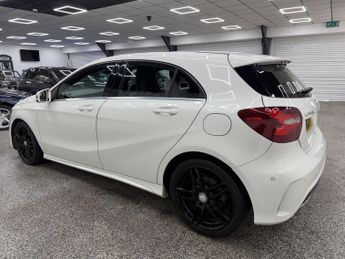 MERCEDES-BENZ A-CLASS 2.1 A200d AMG Line (Premium) Hatchback 5dr Diesel 7G-DCT Euro 6 